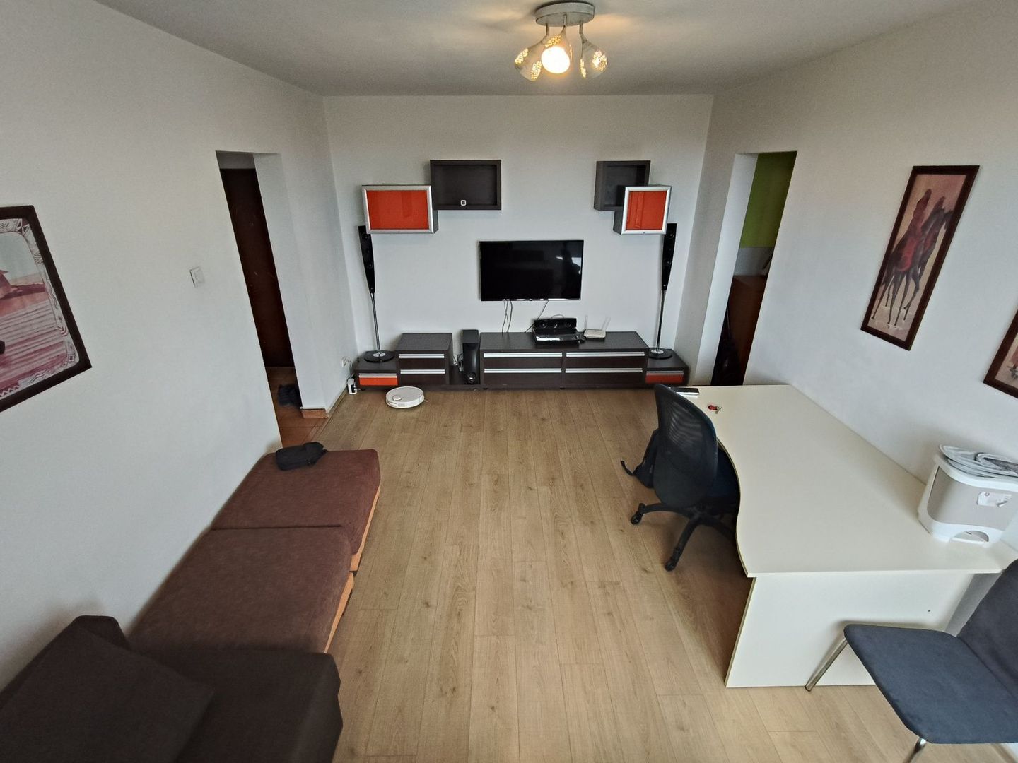 💎 De Închiriat: 2 Camere Modern –Locație Premium, Tineretului Vis-a-vis de Parc - Poză 1