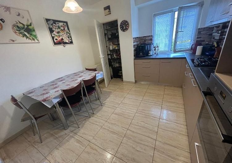 apartament decomandat 5 camere,96 mp utili-Padurea Verde, 2 bai, balcon 12mp - Poză 6