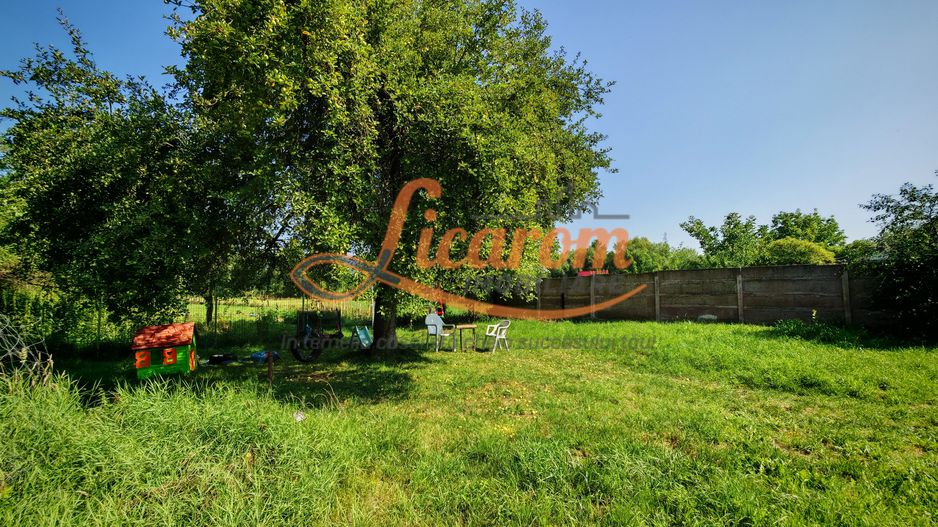 CASA SASEASCA comuna VULCAN,zona foarte buna,teren 3000 mp - Poză 18