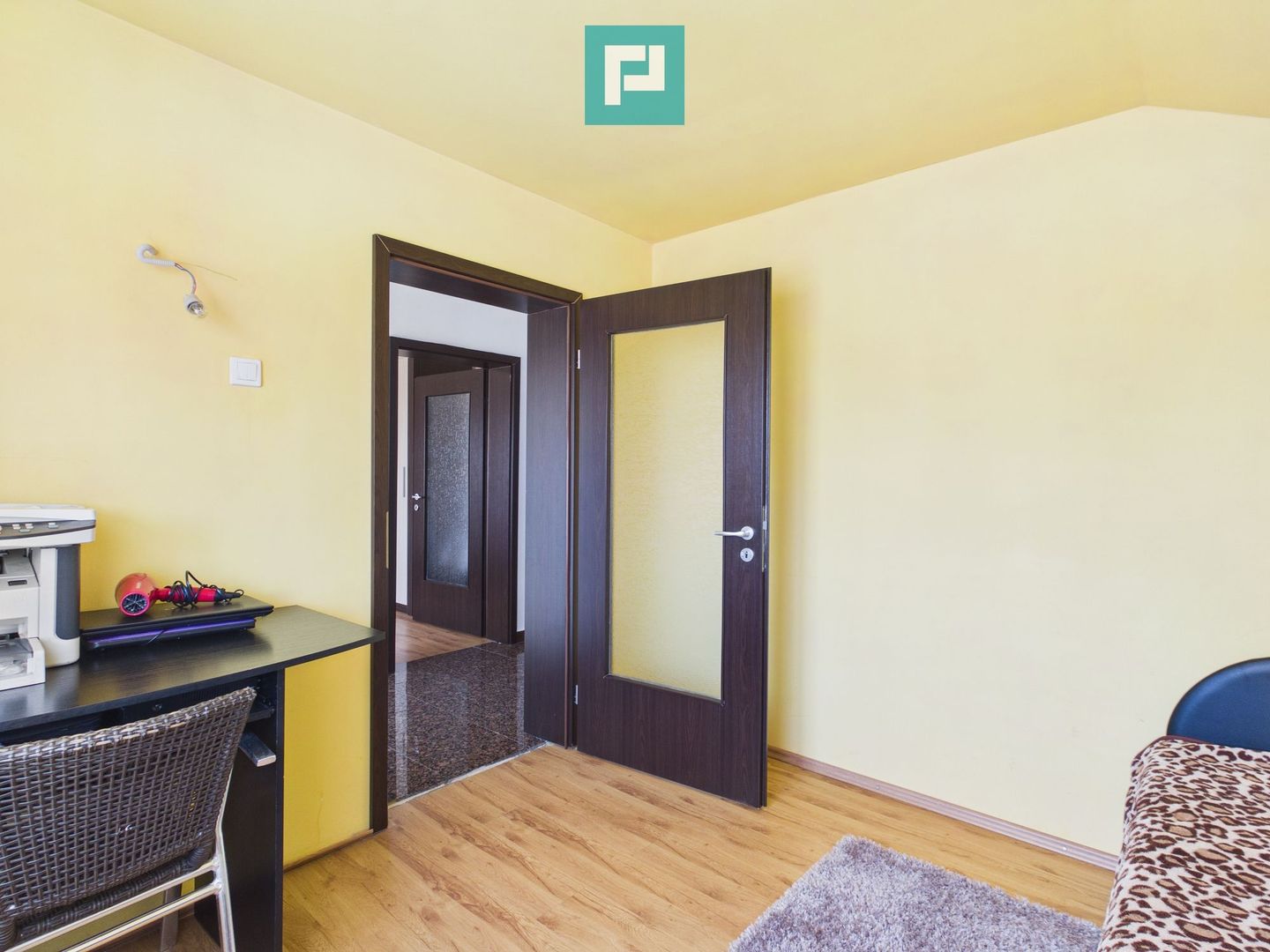 Casă individuală 8 camere - Dudeștii Noi - Poză 17