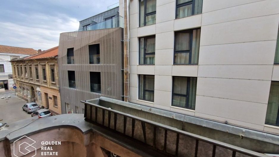 Apartament 5 camere complet renovat, loc de parcare, Palatul Bohus - Poză 15