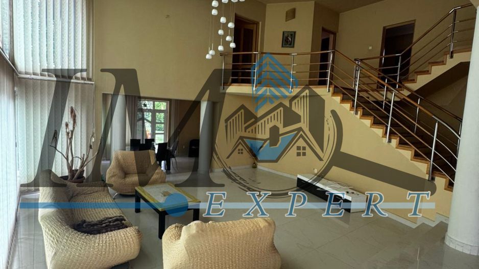 Casa de vânzare zona cetate (schit) - Poză 1