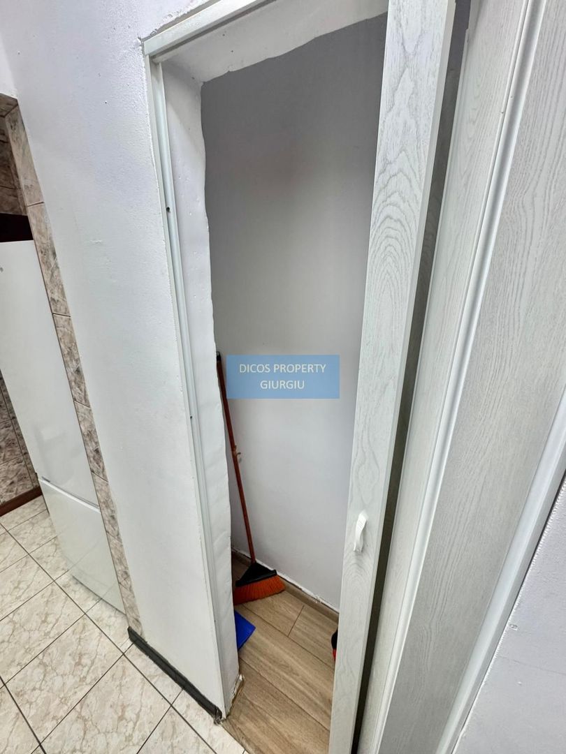 Apartament 3 camere, central - Poză 11