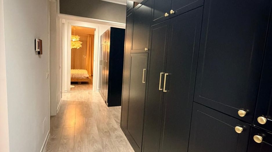 Inchiriere Apartament 3 Camere Cloud 9 Residence 2 Locuri Parcare - Poză 9