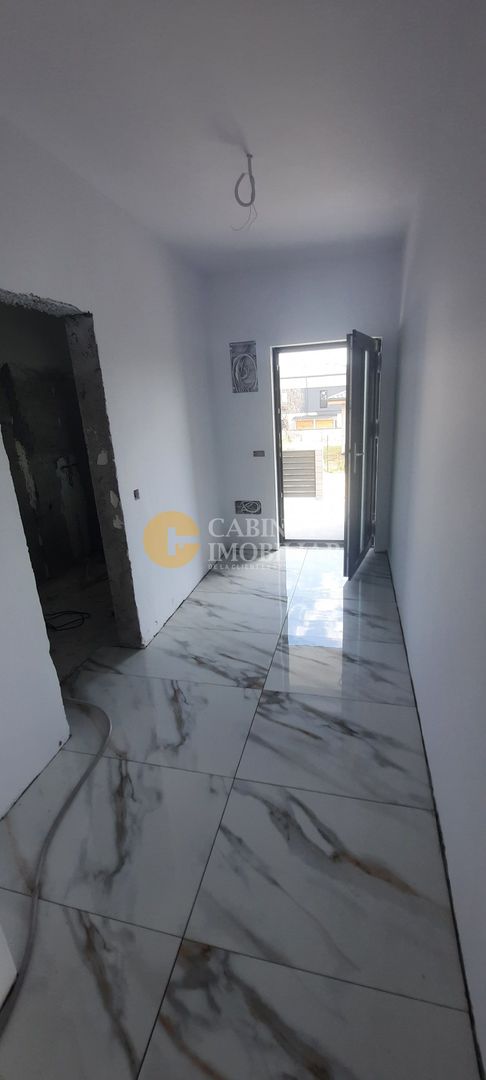 🏡VILĂ DEOSEBITĂ DE VÂNZARE – 5 DRUMURI, VALEA ADÂNCĂ 🏡 - Poză 4
