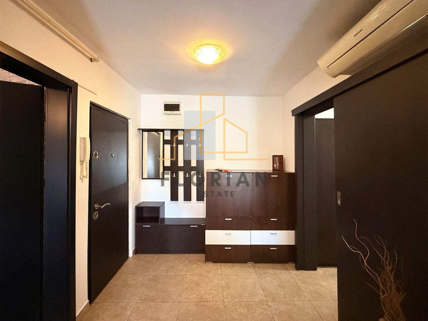 Apartament cu 3 camere, decomandat, 450 euro/ Calea Lipovei, Tm - Poză 16