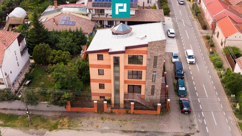 Clădire comercială în zona Grădiște - Poză 34