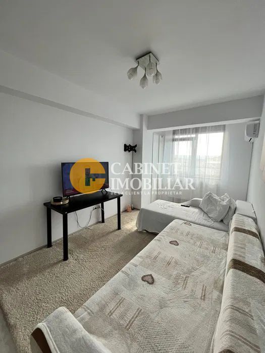 Apartament cu o cameră de vânzare în Cug, Iasi - Poză 1