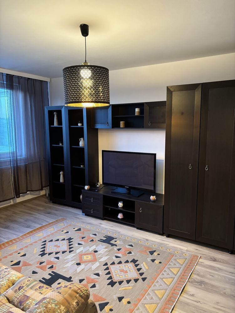 Garasoniera spatioasa Politehnica - Poză 1