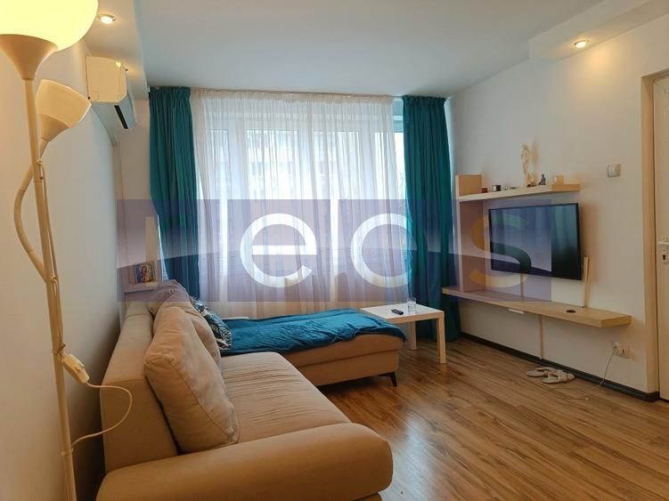 VANZARE APARTAMENT 3 CAMERE CENTRALA PROPRIE IANCULUI 67MP MOBILAT UTILAT - Poză 1