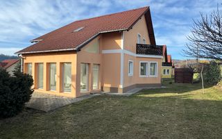 VILA 5 CAMERE,TEREN 560 MP, CAMPULUNG, ARGES - Poză 23