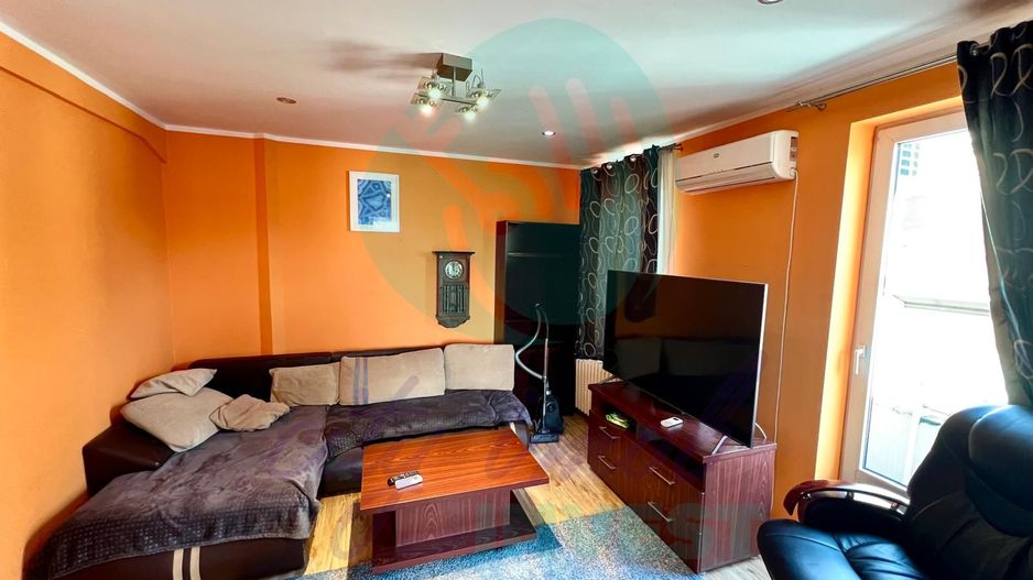 3 camere Piata Unirii-Centrala proprie- Loc parcare - Poză 1