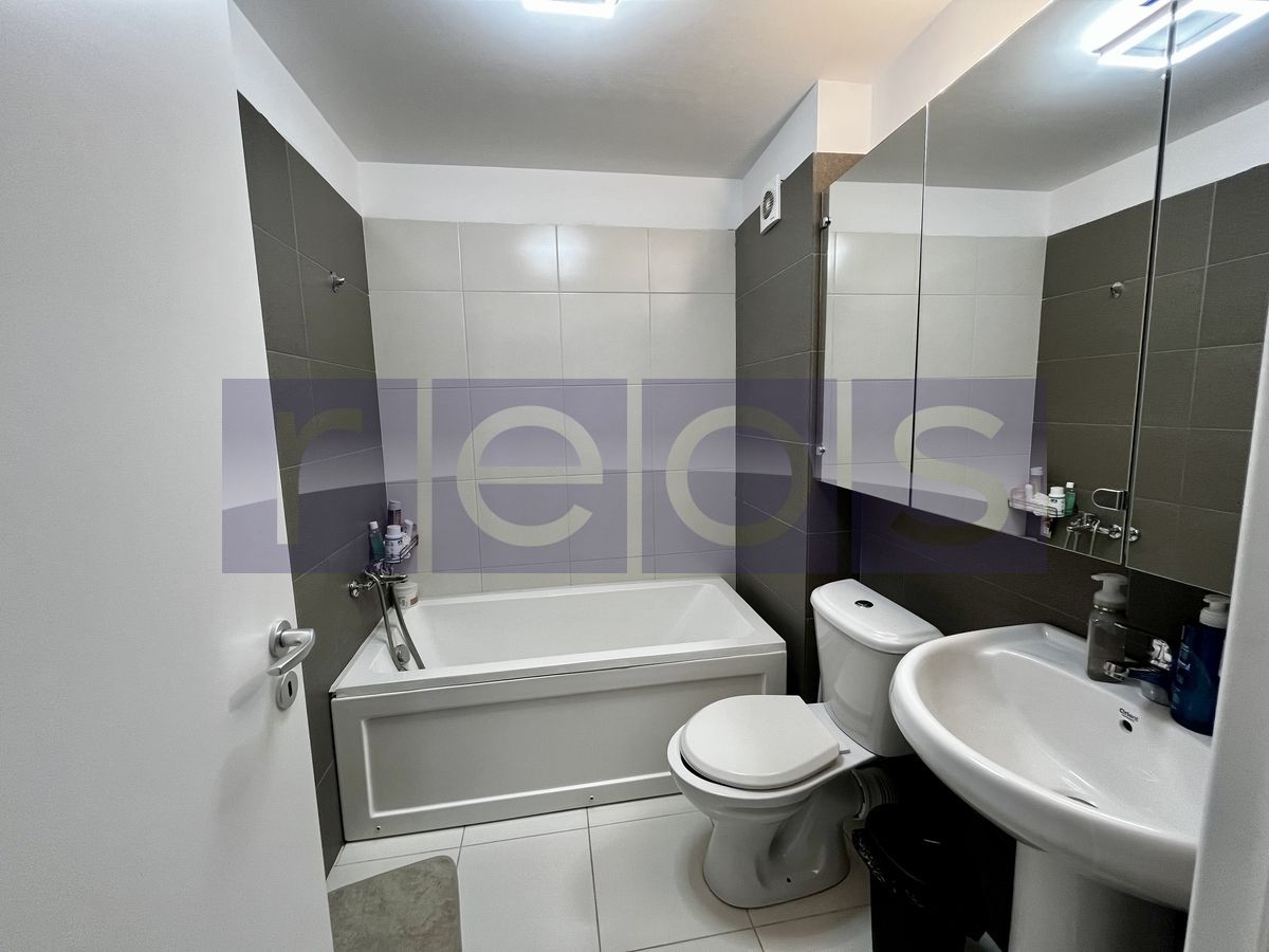 VANZARE 3 CAMERE + POD  | 4 LOCURI DE PARCARE | ZONA MIHAI BRAVU - Poză 5