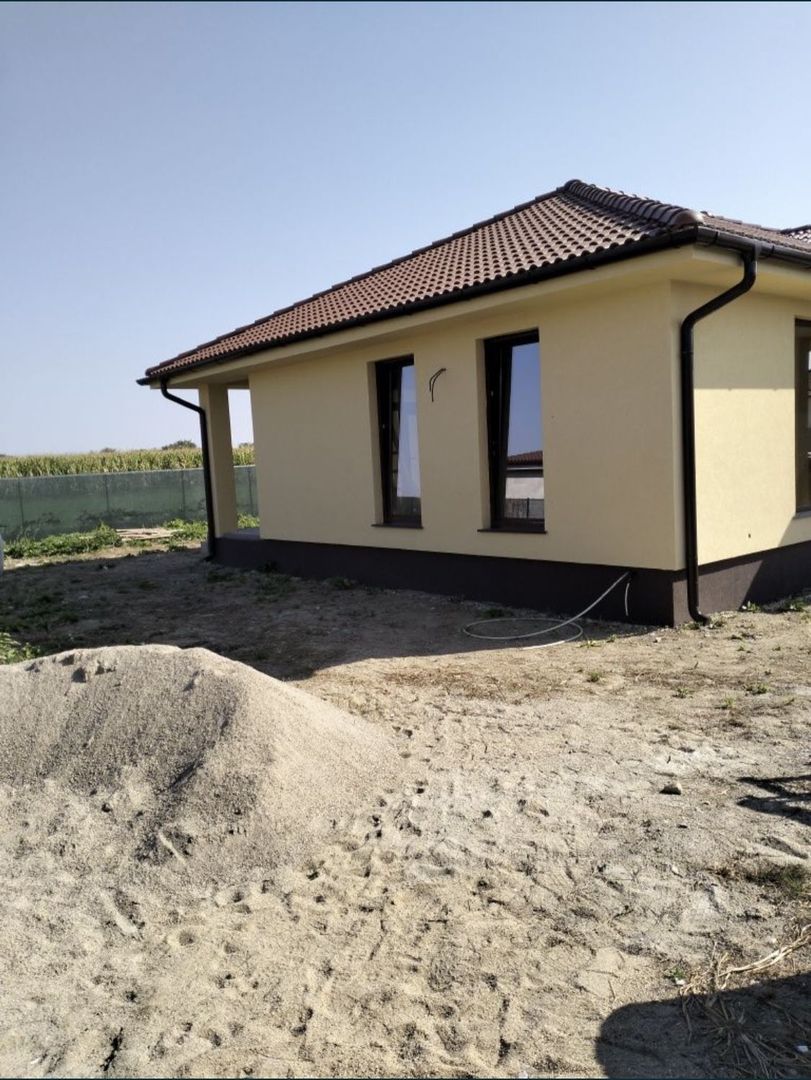 Casa de vanzare Lazuri - Poză 6