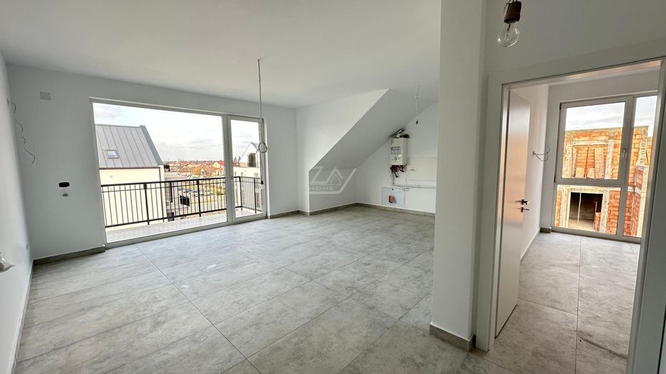 Bloc finalizat. Balcon mare. Loc de parcare. - Poză 4
