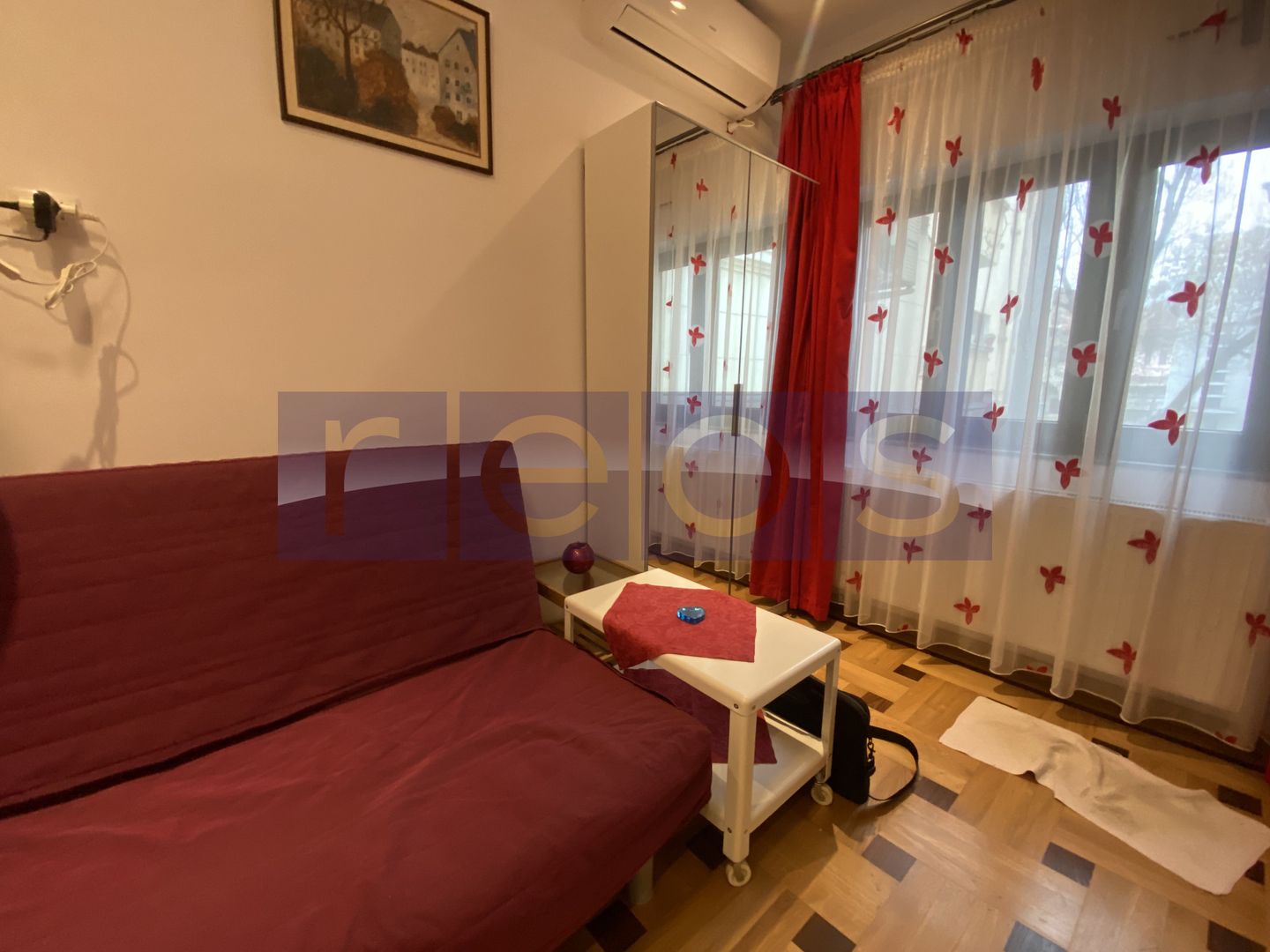 Studio | CAPITALE - Poză 4