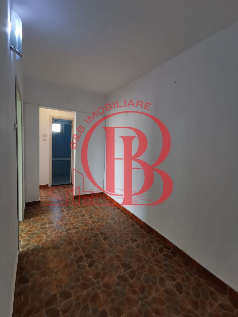 3 camere decomandat la 2 minute de metrou 1 Decembrie 1918 Ozana Titan - Poză 8