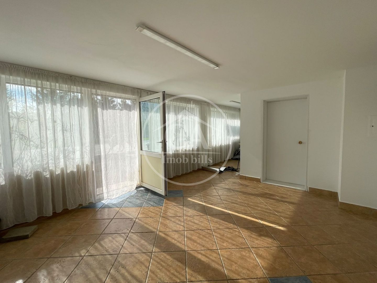 Casa de vanzare cu 10 camere in Santandrei, Bihor - Poză 13
