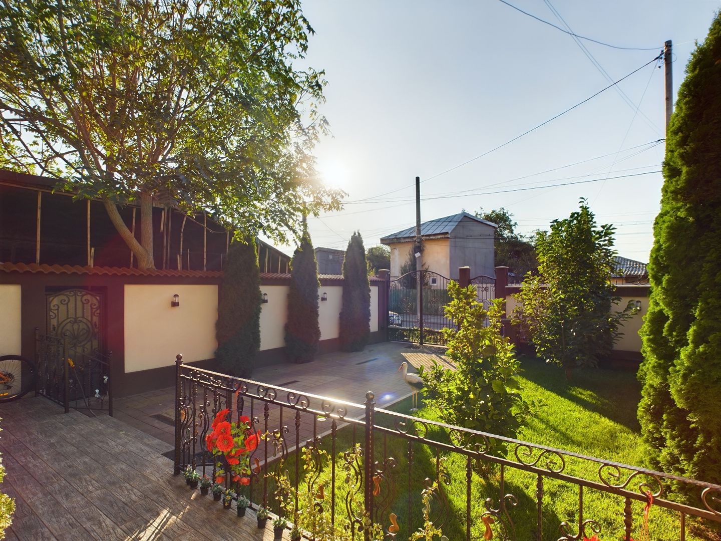Casă / Vilă 5 camere + Mansarda Foarte Spatioasa - Poză 4