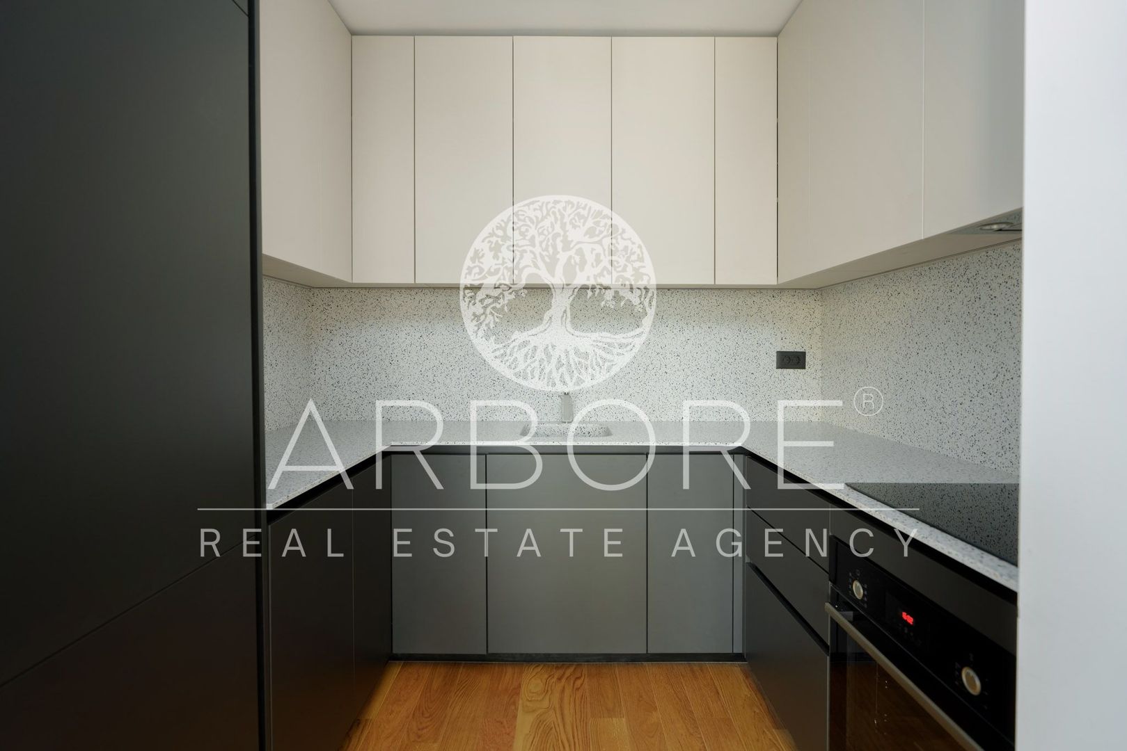 Apartament de Vânzare cu 3 Camere în Zona de Nord a Bucureștiului - Poză 6