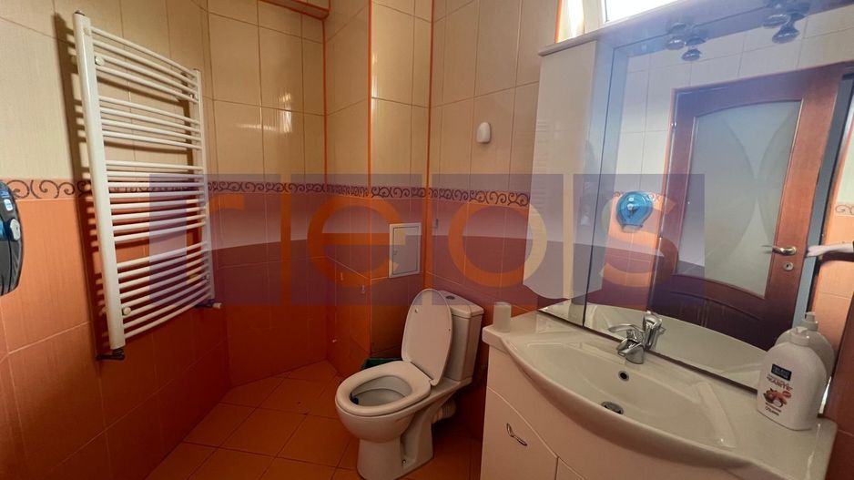 INCHIRIERE VILA 8 CAMERE | S+P+1+M - Poză 11