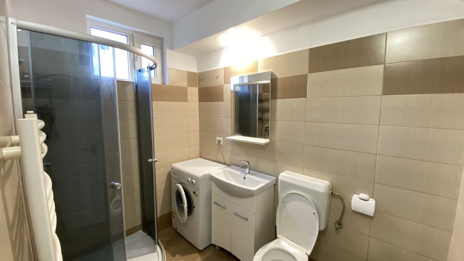 COMISION 0, Apartament/ Birou 2 Camere, 50mp, Decomandat, Zona Centrala - Poză 7