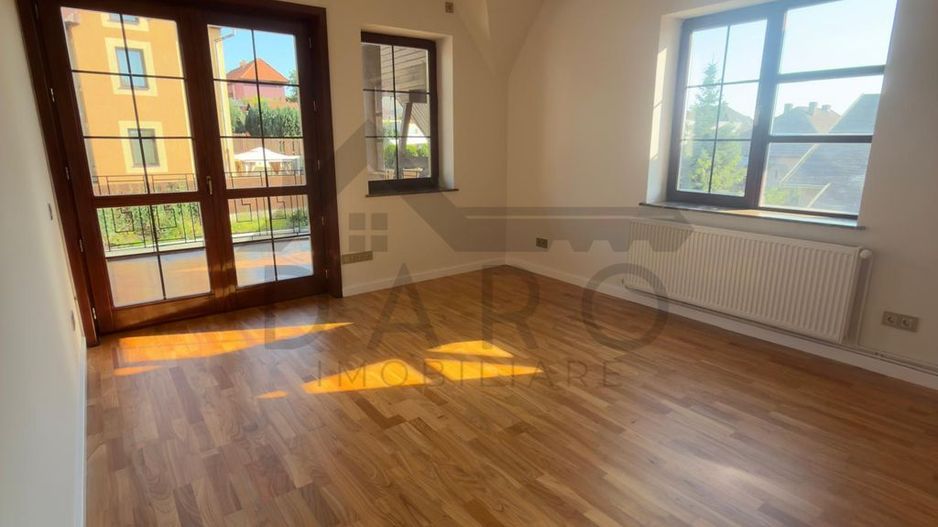 Spațiu birouri premium – 309 mp utili + 520 mp parcare pavata in curte - Poză 7