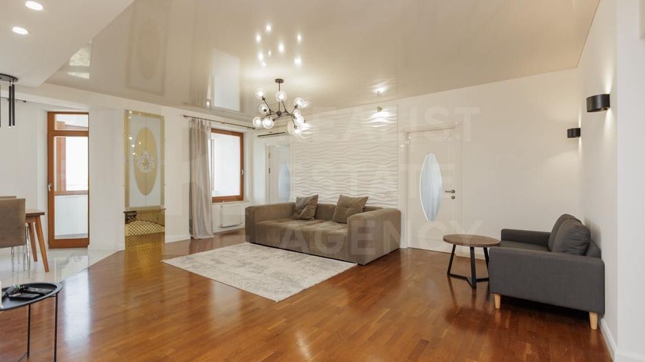 Chirie, apartament, 2 camere, bul. Ștefan cel Mare, Centru - Poză 1