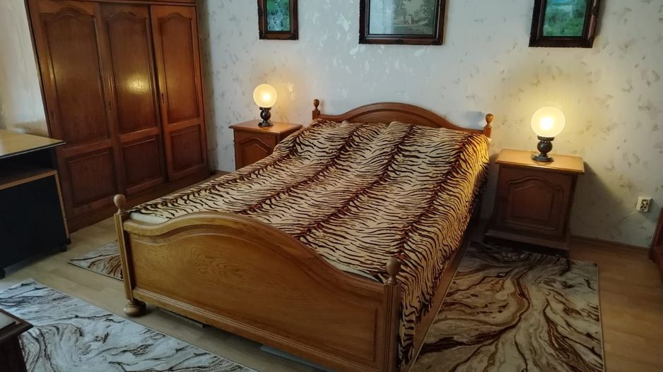 Apartament 3 camere de închiriat în vilă | 2 terase | Loc de parcare - Poză 3