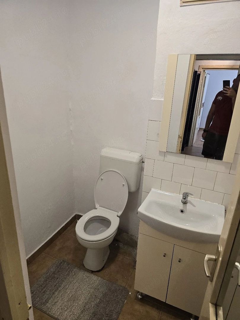 Inchiriez apartament cu 3 camere, decomandat, - Poză 5