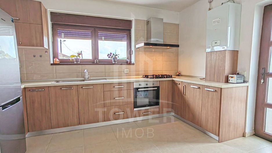 Casă individuală 5 camere cu 372 mp teren în Bavaria - Poză 4