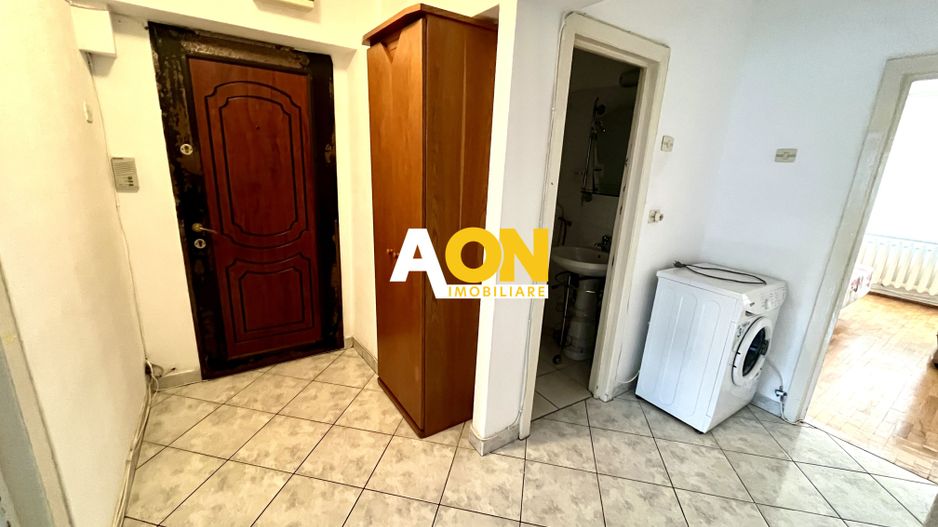 Apartament cu 3 Camere, Etaj 1, Zonă Ultracentrală - Poză 14