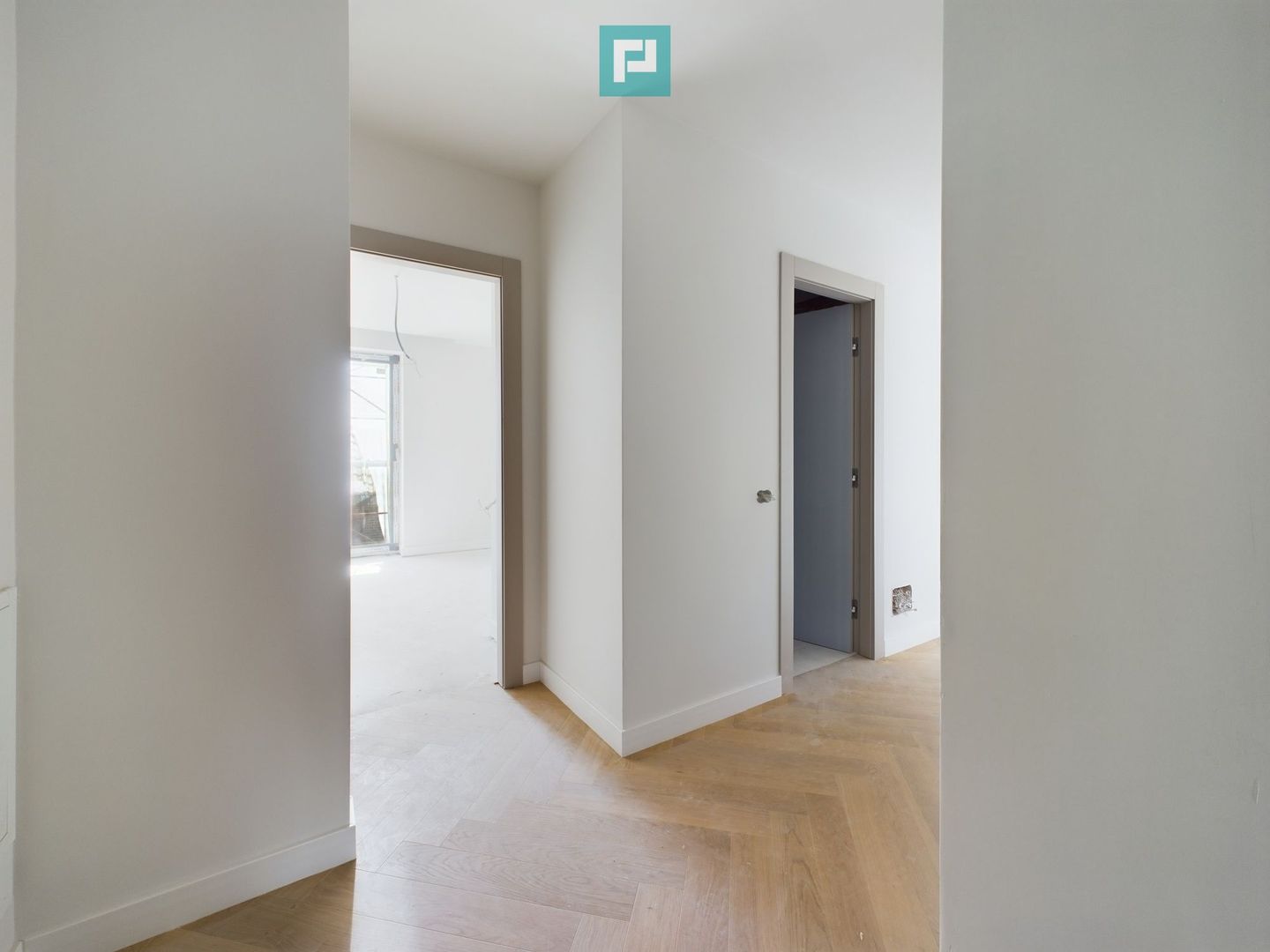 Apartament cu 3 camere la etajul 3 în Jolie Village - Poză 1