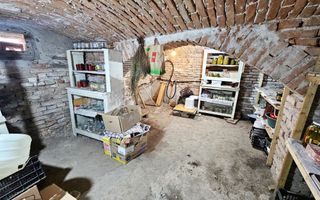 Casa 4 camere + anexe, 2084 mp teren, Totoi, la 10 km de Alba Iulia - Poză 16