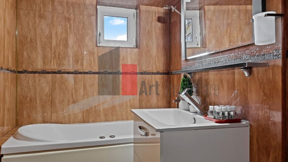 APARTAMENT  DE  4 CAMERE UNIRII - Poză 37