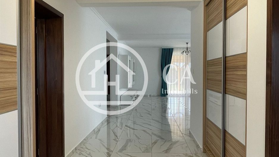 Casă de vanzare  cu 4 camere în Santandrei, Oradea. - Poză 5