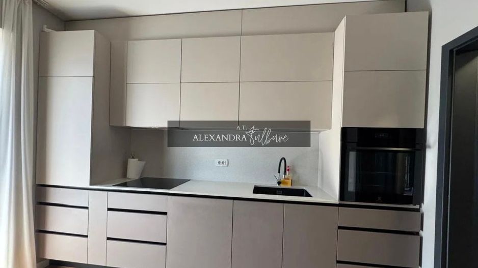 Apartament decomandat l la cheie | 2 camere | parcare l A. Muresanu - Poză 3