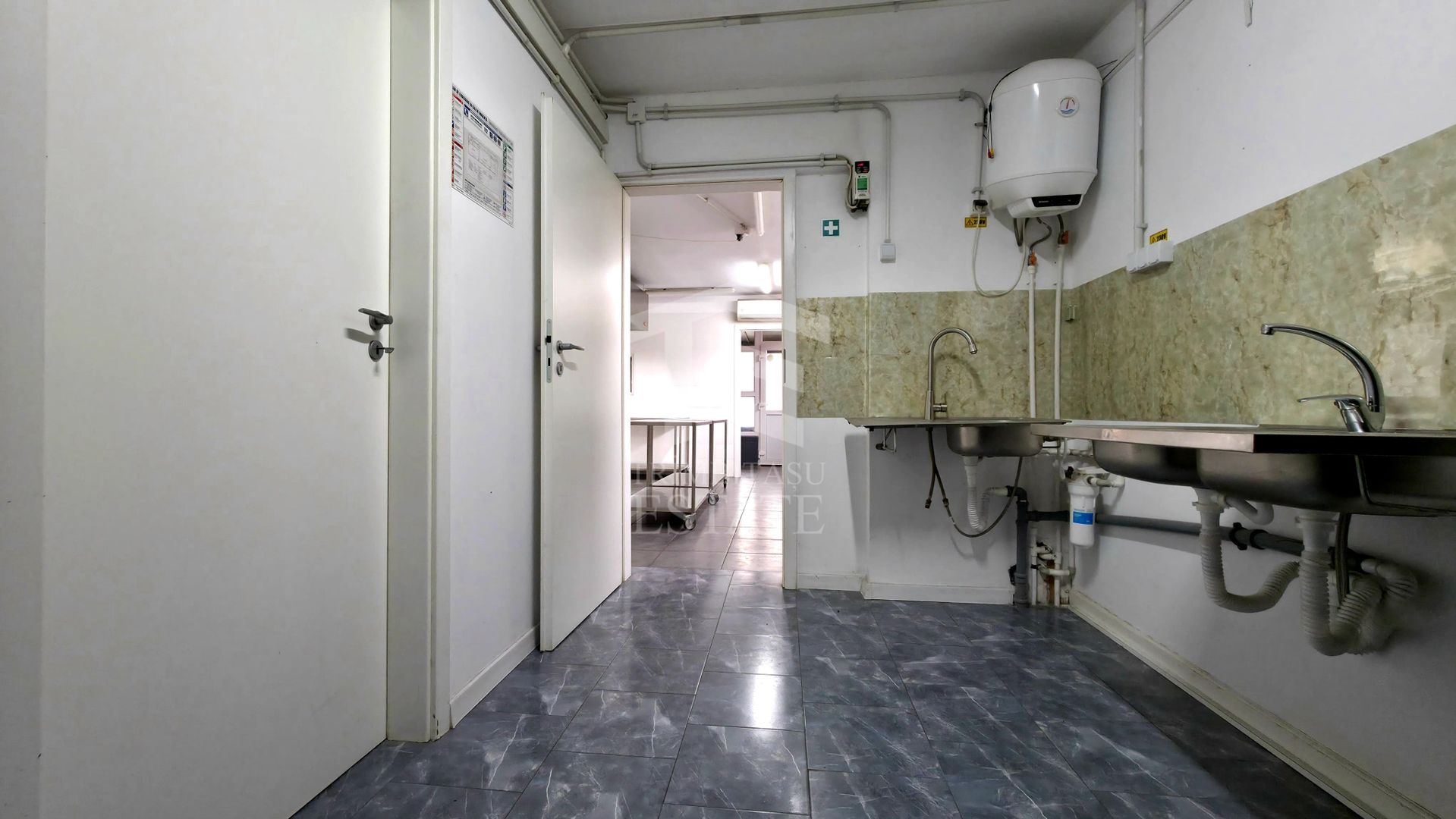 Spațiu Comercial Stradal 50 mp | Str. Dantelei nr. 9 – Parcare inclusa - Poză 19