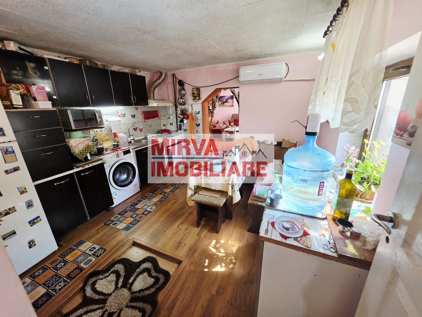 Casă 4 camere, 685 mp teren, renovată 2011 – Mănești, Zalhanaua - Poză 44