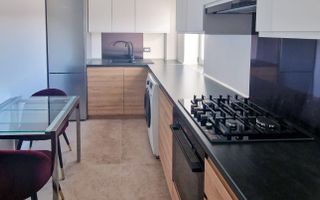 Închiriere | Apartament 3 camere | Parcare inclusă | Vedere Lac - Poză 4