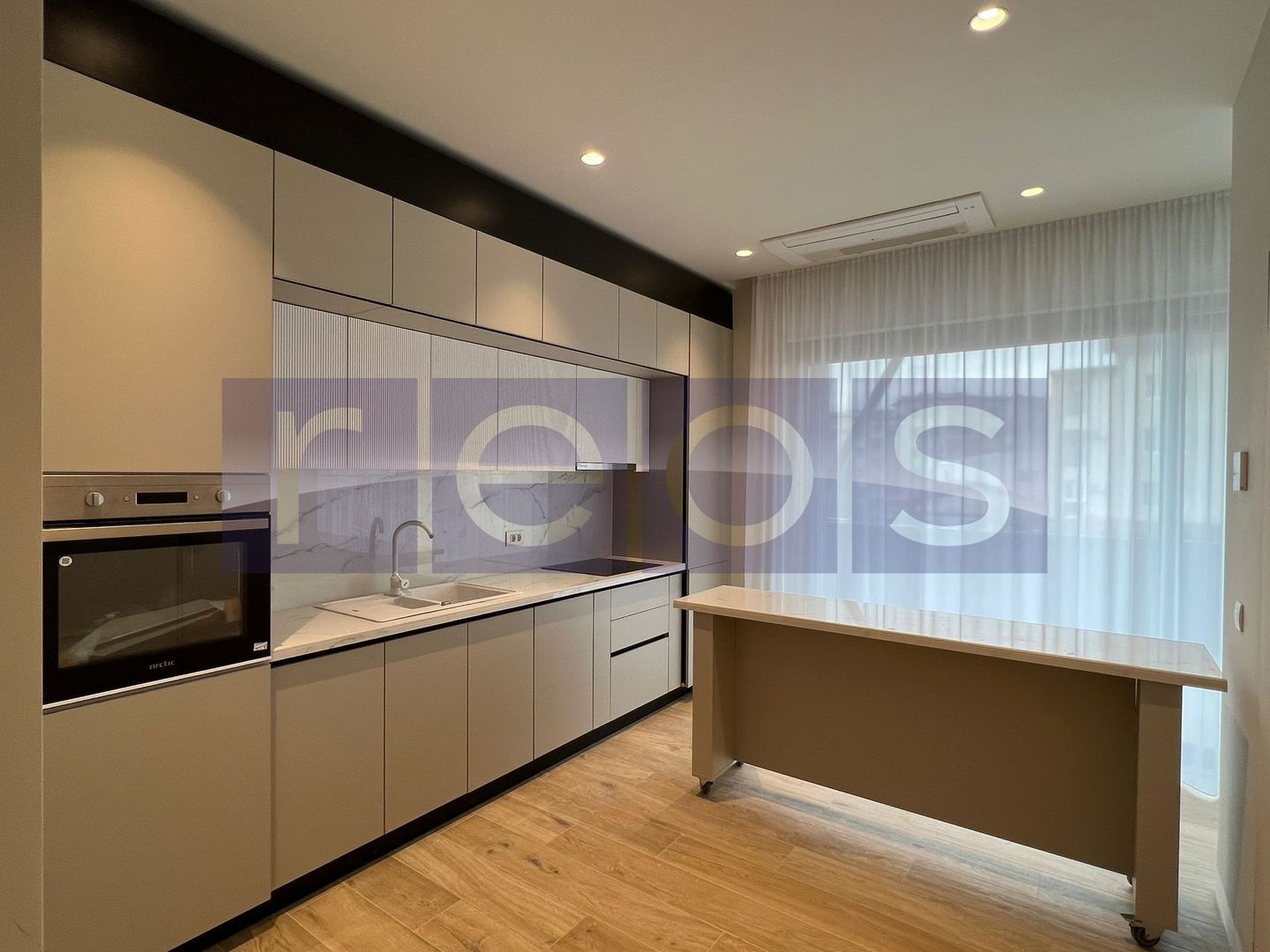 PENTHOUSE  | 4 CAMERE  | ZONA CENTRALĂ - Poză 1