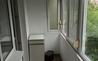 De inchiriat ap.1 cam spatios centrala zona Balcescu-Universitate - Poză 2