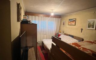 Duplex cu 5 camere in zona centrala - Poză 4
