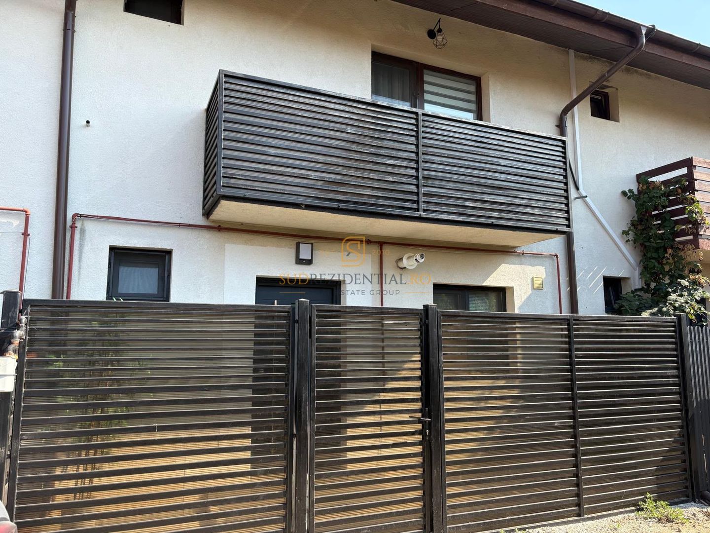 Vila P+1, complet mobilată și utilată-Str. Lacramioarelor - Poză 7