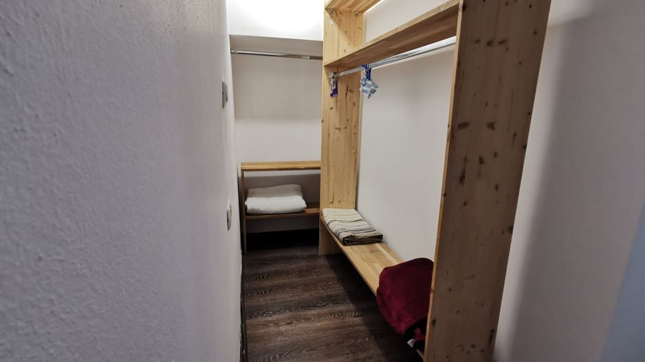 Apartament cu doua camere si loc de parcare - Poză 13