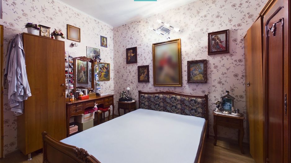 Casă cu teren de 1246 mp în Pârneava - Poză 10