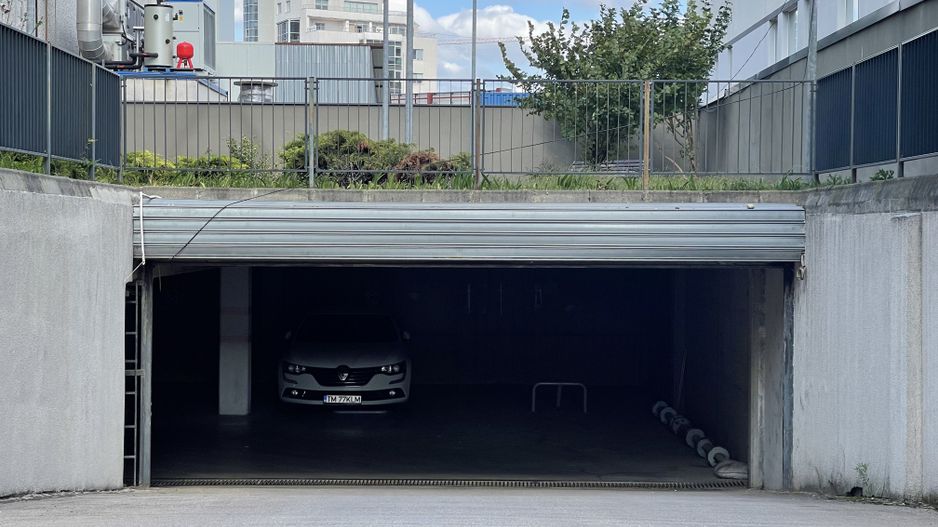 Parcare Subterana-3 camere & 2 bai | 2 niveluri & 2 balcoane - Poză 21