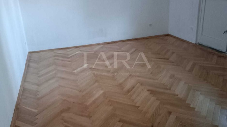 Apartament cu 4 camere decomandate, 88 mp, zona Big, Mănăștur. - Poză 6