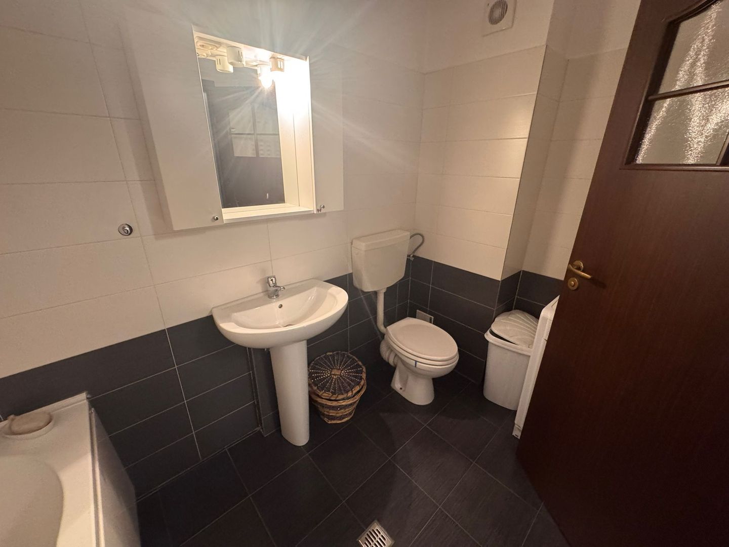 Prelungirea Ghencea 2 Camere Cartierul Latin 72 mp Centrala 1/8 - Poză 8