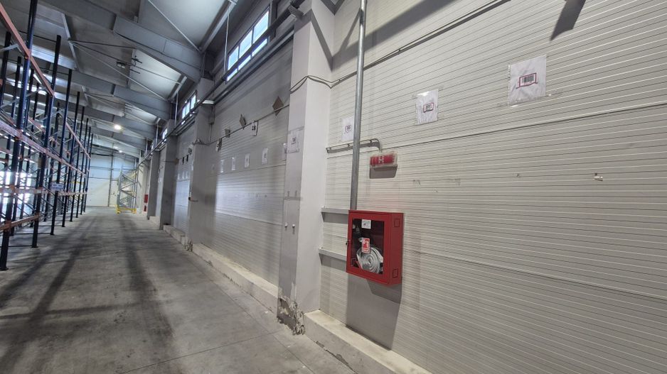 De inchiriat depozit logistic cu rafturi incluse, 2 rampe , Chitila - Poză 6